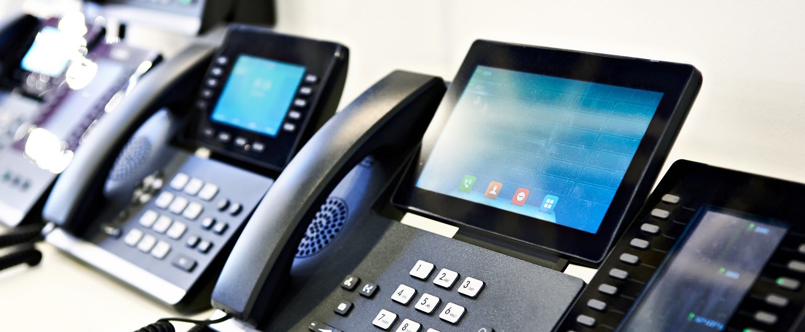 How To Choose The Best Office Phone Systems For Small Business?